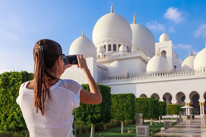 Big Bus Dubai and Abu Dhabi Twin City Ticket: Hop-On Hop-Off Tours - Dubai’s coastal loop and the Palm