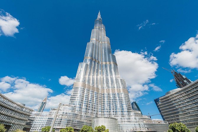 Burj Khalifa 124 & 125 Floor - Off peak ticket - Who will enjoy this visit most