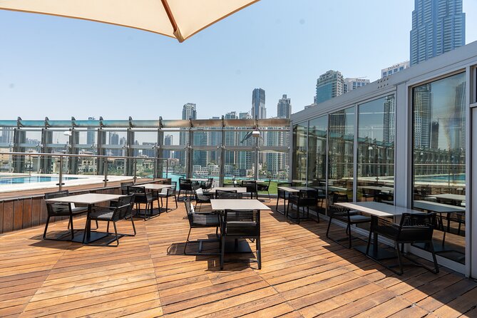 Burj Khalifa 125th Floor, Lunch or Dinner at Rooftop Burj Club - Pickup, group size, and practical comfort