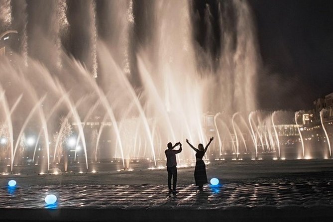 Burj Khalifa: At the Top entry with Fountain Boardwalk - Practical timing advice for a smoother visit