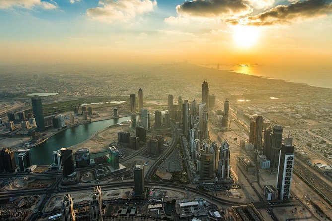 Burj Khalifa: At The Top (Levels 124 and 125) Admission Ticket - Level 124 and the first big view
