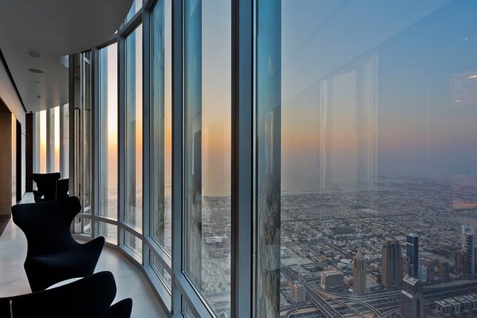 Burj Khalifa - At the Top Sky Ticket (Level 124, 125 & 148) - Level 124, fast elevators and telescopes