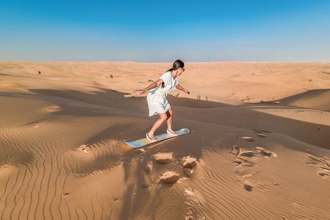 Can Am Buggy 60 mints Adventure at Red Desert - Sandboarding from the high red dunes