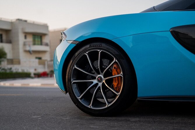 Cars With Driver Availabe In Dubai for daily basis - Comfort, vehicle choices, and the Dubai heat
