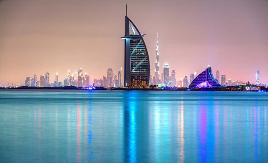 City of Lights: Dubai Night Experience - Madinat Jumeirah, an easy first walk
