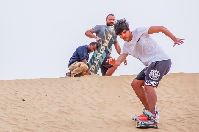 Classic Dubai Desert Safari with BBQ Dinner and Camp activities - How to prepare for the ride