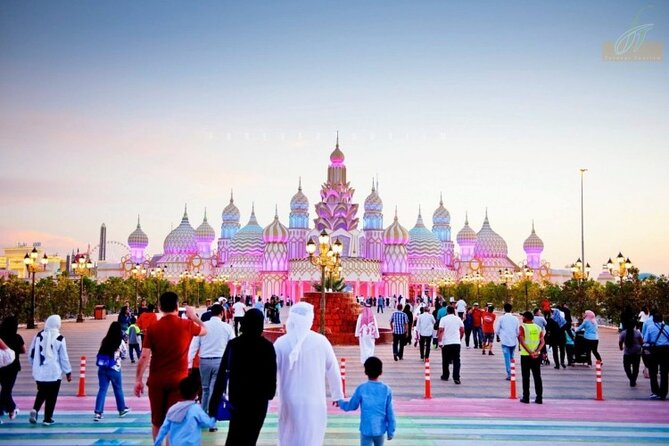 Combo: Dubai Frame & Global Village Tickets Only - Dubai Frame: a short lesson in old and new Dubai