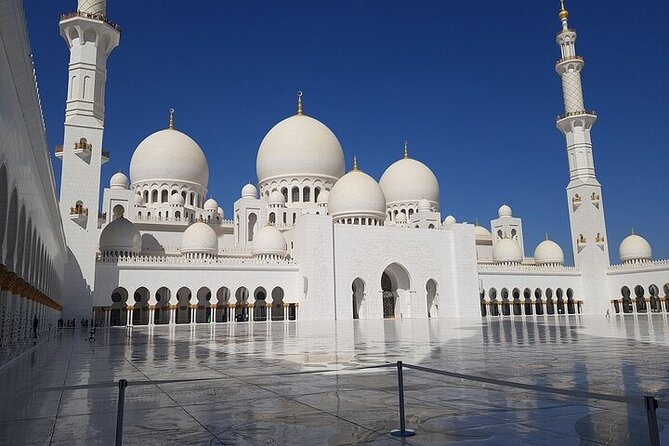 Combo Tour: Grand Mosque Visit & Dubai Desert Safari Experience - One day, two very different sides of the UAE