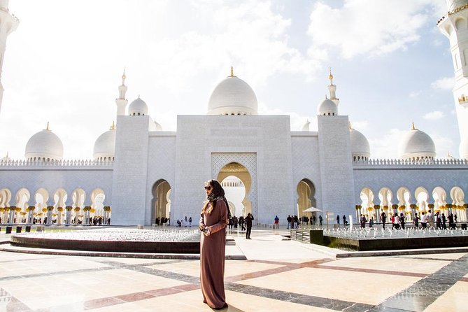 Day Tour of Abu Dhabi from Dubai - Why Sheikh Zayed Grand Mosque carries the day