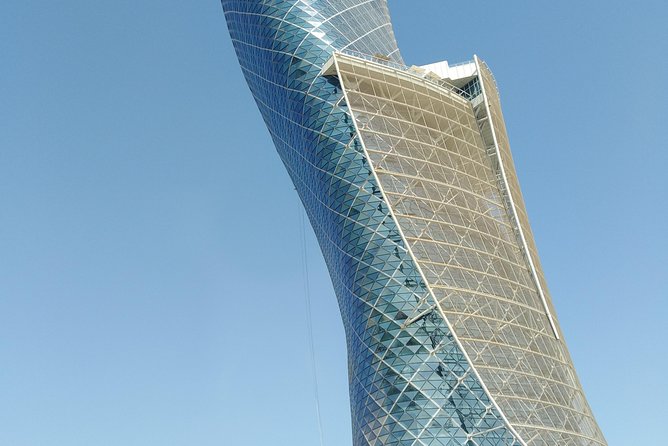 Day Tour of Abu Dhabi from Dubai - Emirates Palace from the outside