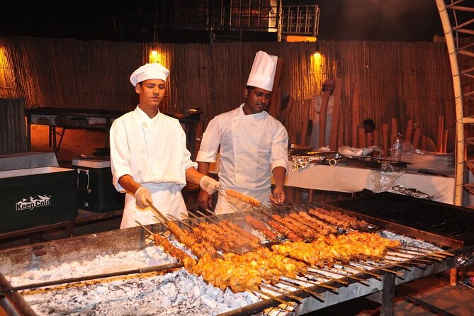 Deluxe Dubai Desert Safari with BBQ Dinner - Sunset photos on the sand