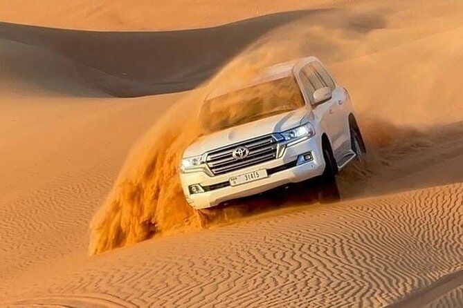 Desert Safari Abu Dhabi - Sunset photos on the high dunes