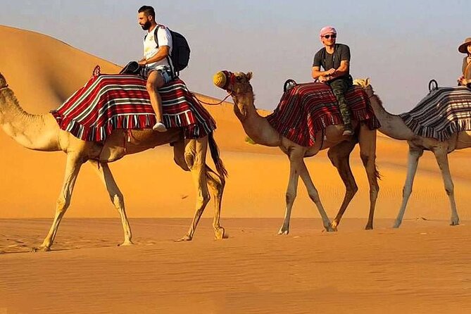 Desert Safari Dubai Enjoy The Adventure Of Evening In Red Sand - Sandboarding on the open dunes