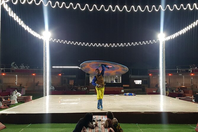 Desert Safari Dubai (Pickup and Drop by 4x4 Optional) - Dinner and the evening stage show