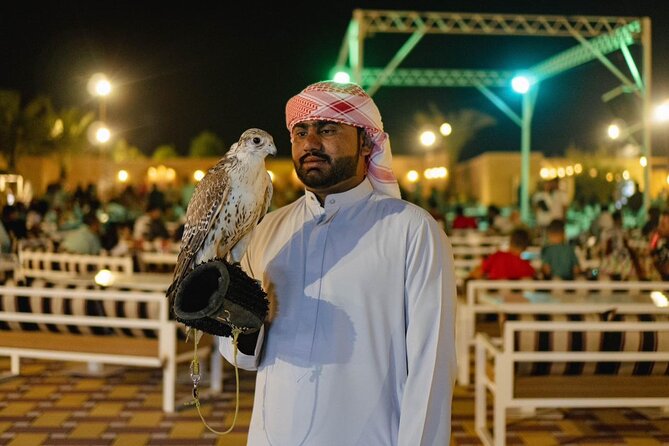 Desert Safari In Dubai With BBQ Dinner, Dune Bashing Ride - BBQ dinner with choices for different diets
