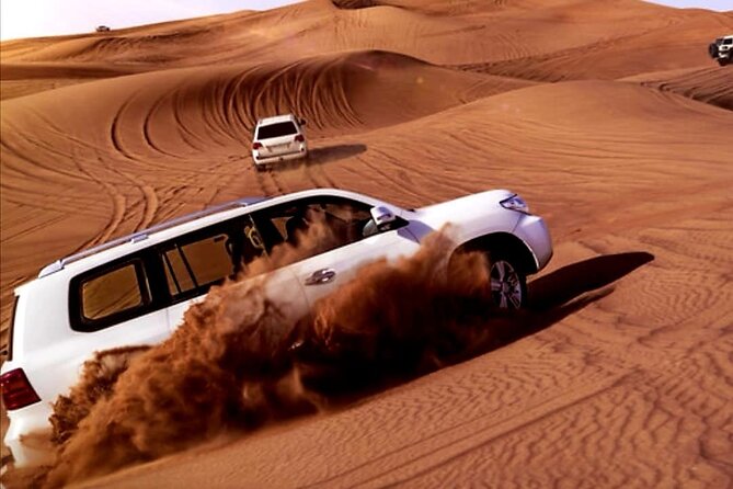 Desert Safari -Live Shows, BBQ Dinner, Dune Bashing and lot more. - Why this Dubai safari works as a first desert outing
