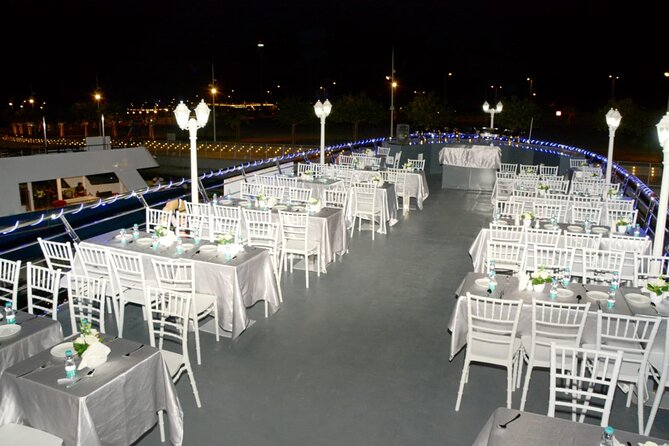 Dhow Cruise with Dinner at Dubai Marina - Is $34.89 good value?