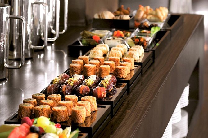 Dining Experience at Armani Hotel Burj Khalifa Dubai - The Dubai Fountain View: Great Timing Matters