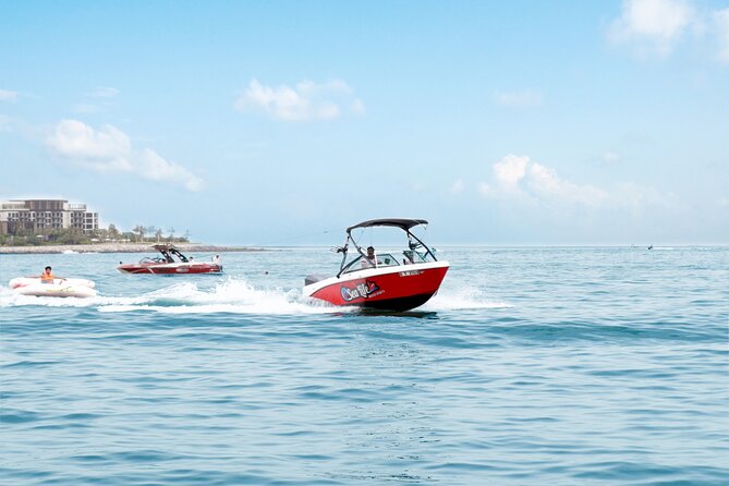Donut or Sofa Boat Ride Watersport Tour Package in Dubai - What 40 minutes on the water feels like