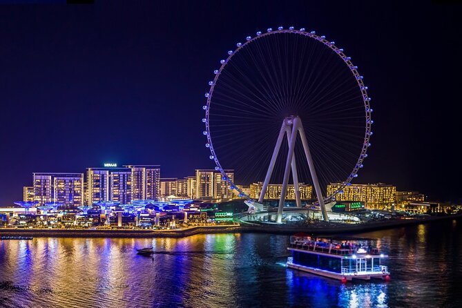 Dubai: 1-Hour Ain Boat Cruise - Music, drinks, snacks, and the onboard mood