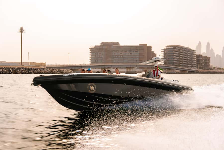 Dubai: 100-Min Speed Boat Tour, Atlantis & Burj Al Arab View - Who should book this experience?