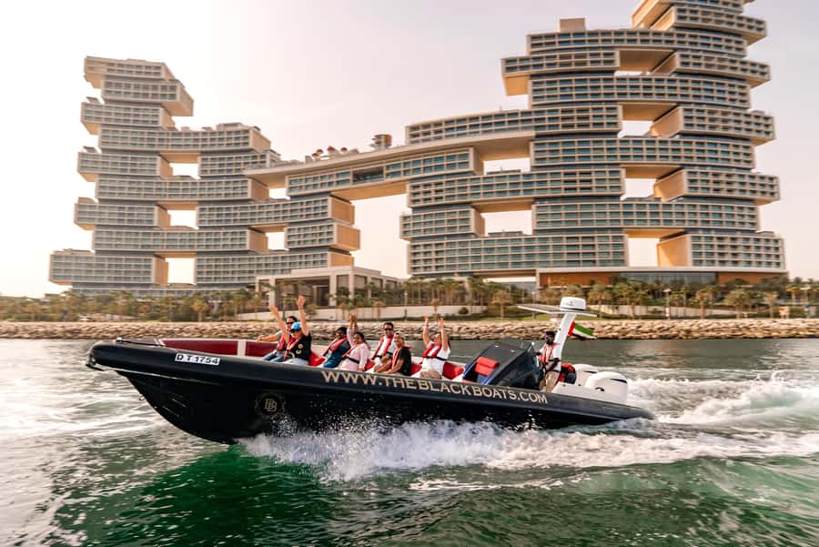 Dubai: 100-Min Speed Boat Tour, Atlantis & Burj Al Arab View - Leaving from Dubai Marina Yacht Club