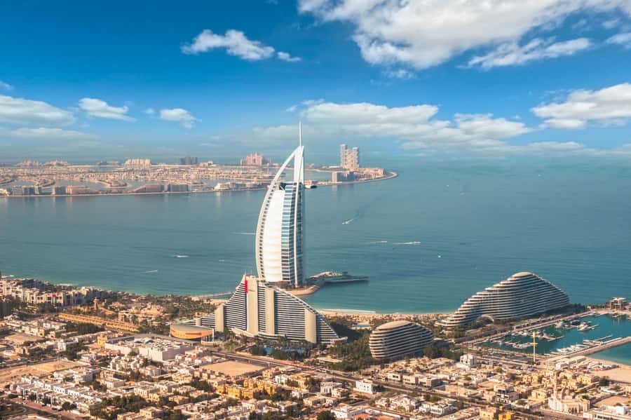 Dubai: 17-Minute Helicopter Tour over Palm Jumeirah - Weather, timing, and the risk of a changed flight