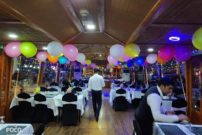 Dubai: 2-Hour Evening Dhow Cruise and Dinner - How the evening usually unfolds