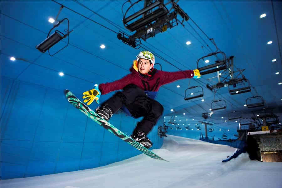Dubai: 2-Hour or Full-Day Slope Session at Ski Dubai - Lifts, queues, and making the most of two hours
