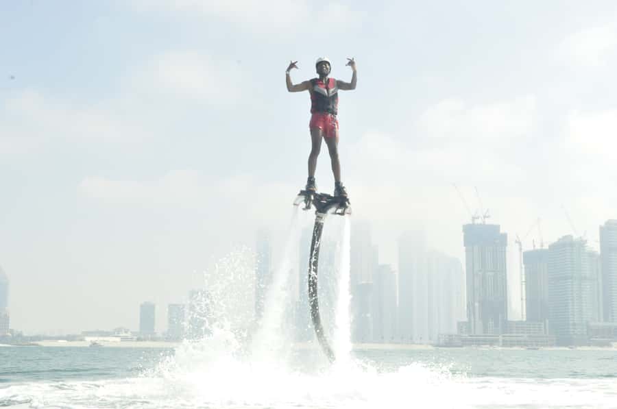 Dubai: 30-Min Flyboard Beginner Session at The Palm Jumeirah - Who will enjoy this most
