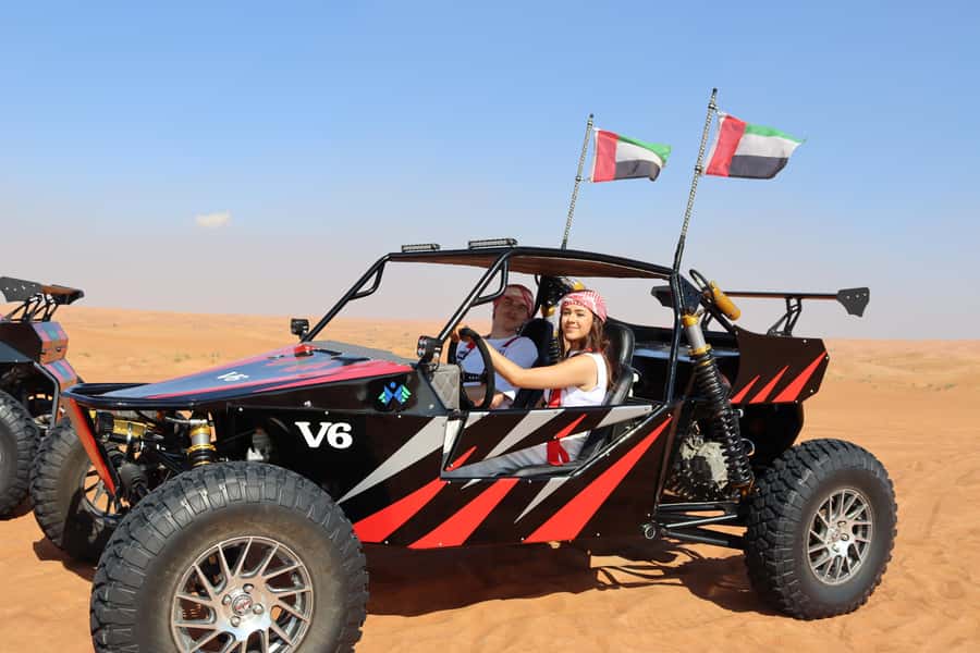 Dubai: 3000cc V6 Dune Buggy & Sandboarding -Private Tour - One hour in a 3000cc V6 buggy