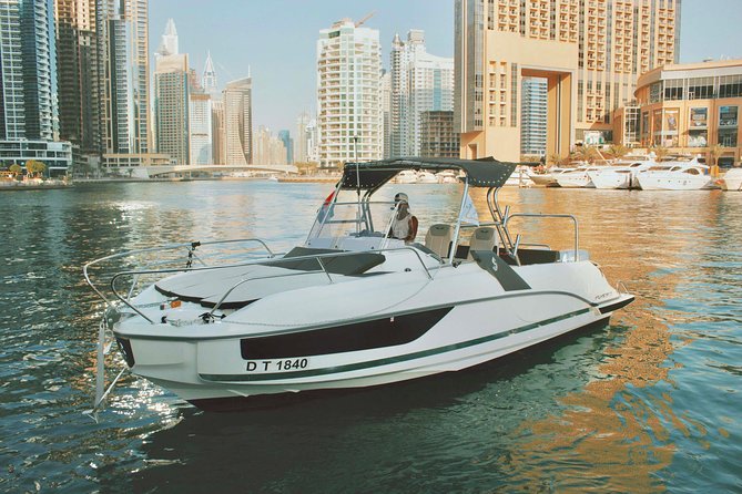 Dubai 3h Sea escape: Swim! Tan! Sightsee! - Key points to know before booking