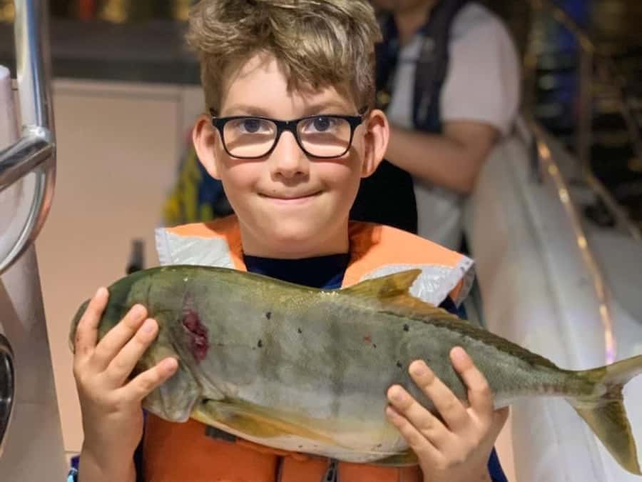 Dubai: 4-Hour Deep Sea Fishing, Trolling, Casting - Price and value for a private group