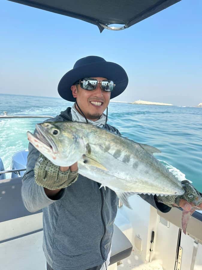 Dubai: 4-Hour Private Deep Sea/Trolling Fishing Trip - What the four-hour schedule really includes