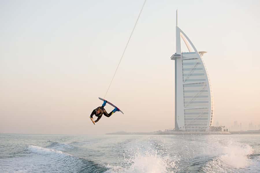 Dubai: 45Min Wakeboarding Experience - What 45 minutes on the water really means