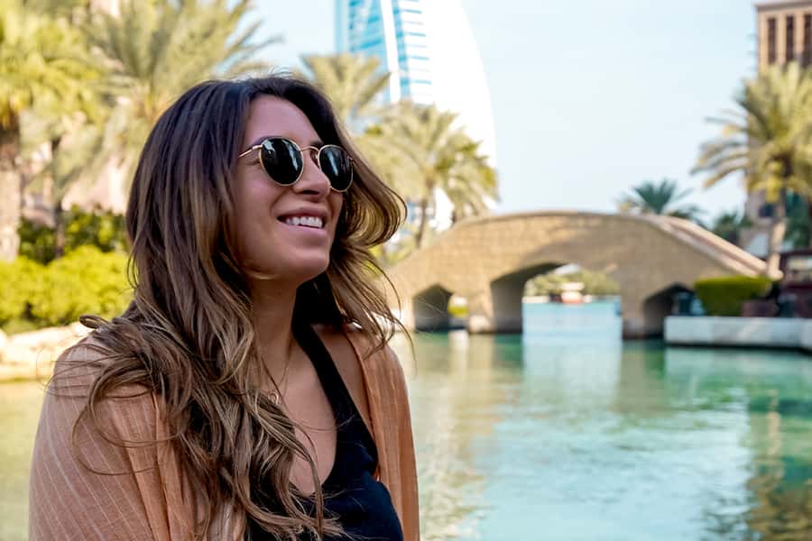Dubai: 6-Hour Sunset Tour with Burj Khalifa Tickets - Guides, vehicles, and the private format