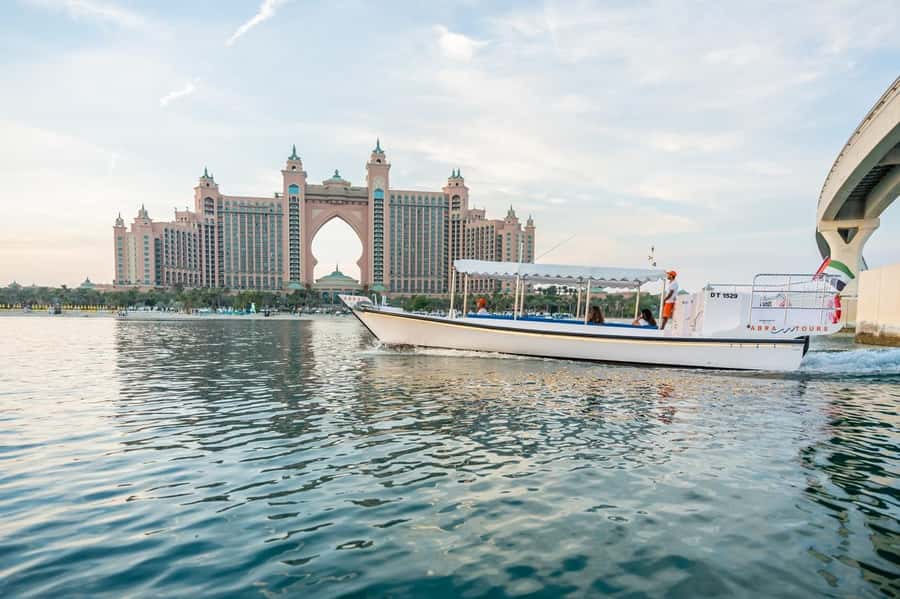 Dubai: Abra Boat Tour in Atlantis, Palm, Ain Dubai & Marina - Palm Jumeirah from the water