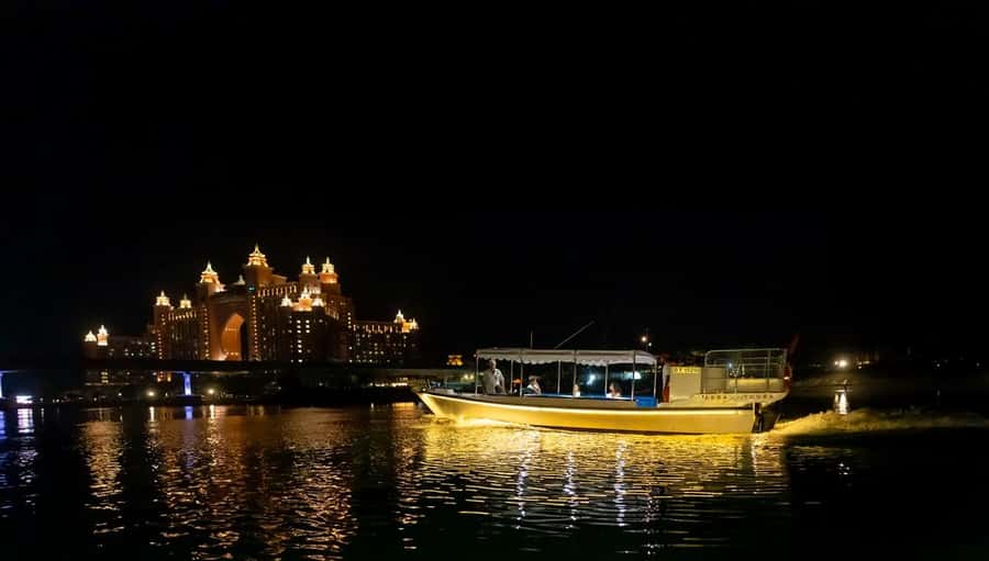 Dubai: Abra Boat Tour in Atlantis, Palm, Ain Dubai & Marina - Atlantis The Palm and The Pointe photo stops