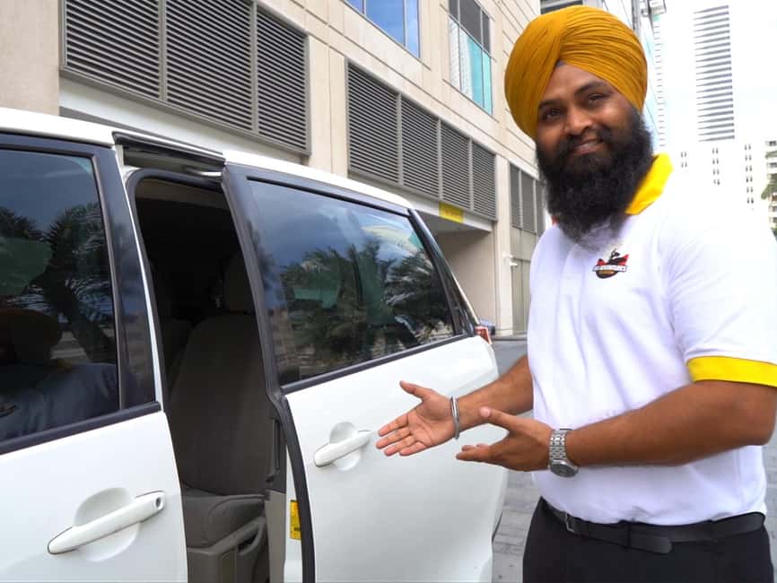 Dubai & Abu Dhabi: 2-Day Tour with Desert Safari - Key points at a glance