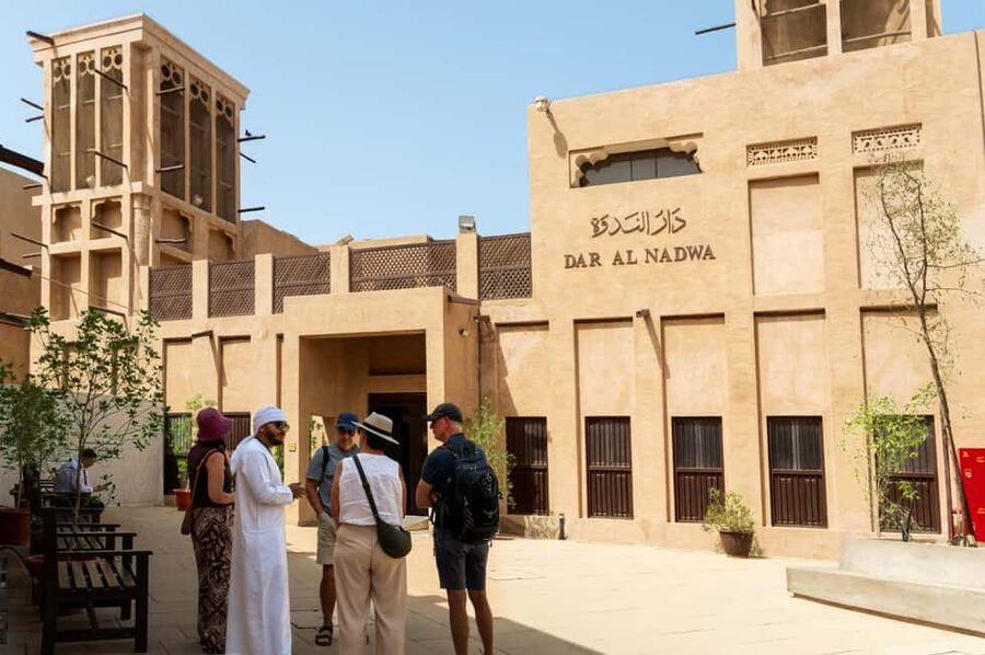 Dubai: Ain Dubai Wheel, Blue Mosque & Half-Day Guided Tour - Tea, coffee, and Al Khayma Heritage House