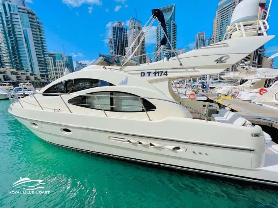 Dubai: Azimut 42 Feet Private Luxury Yacht Cruise - Key points to know before you book