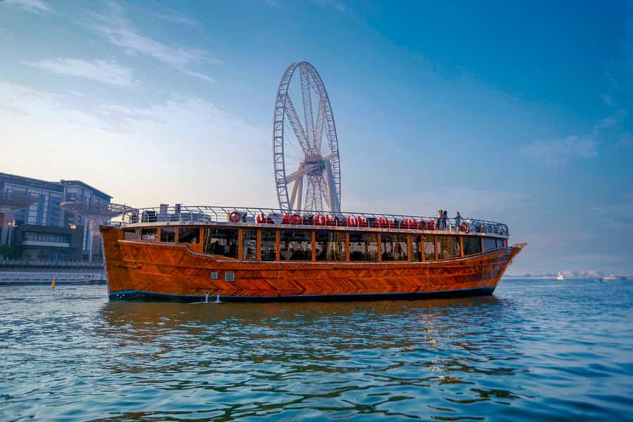 Dubai: Big Bus Panoramic Night Tour & Optional Dinner Cruise - Why a night bus works so well in Dubai
