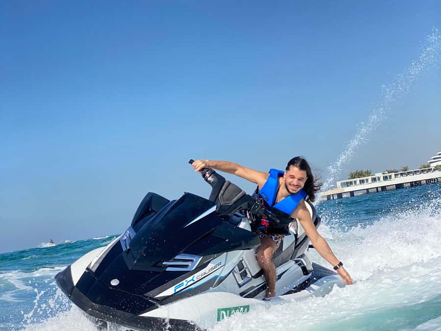 Dubai: Burj Al Arab and Atlantis Jet Ski Tour - Who will enjoy this Dubai jet ski trip?