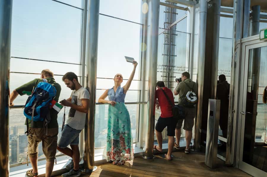 Dubai: Burj Khalifa Level 124, 125 & Sky Views Entry Ticket - Why the Burj Khalifa queue changes the day