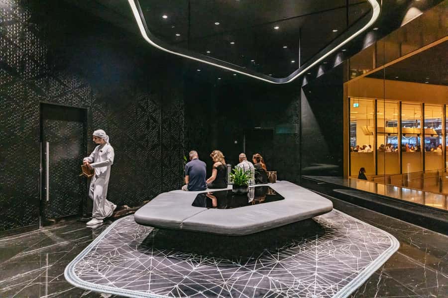 Dubai: Burj Khalifa Sky Level 148, 124, & 125 Entry Ticket - What the crowd levels really mean