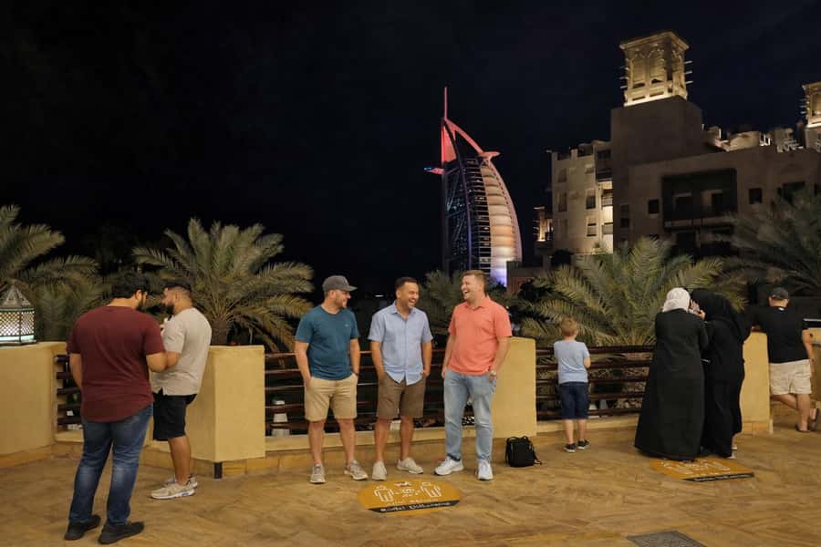 Dubai by Night with Burj Khalifa Entrance Ticket - The guides can shape the whole evening