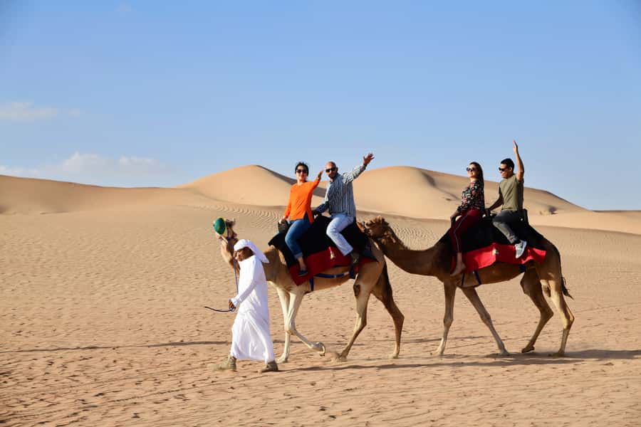 Dubai: Camel Safari, Wildlife & Lakeside Breakfast - What is not part of the morning