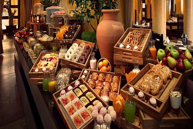 Dubai City Tour and Evening Desert Safari Combo - Dinner with three regional cuisines