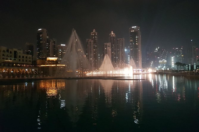 Dubai City Tour By Night with Burj Khalifa Ticket - Thirty minutes at Souk Madinat Jumeirah