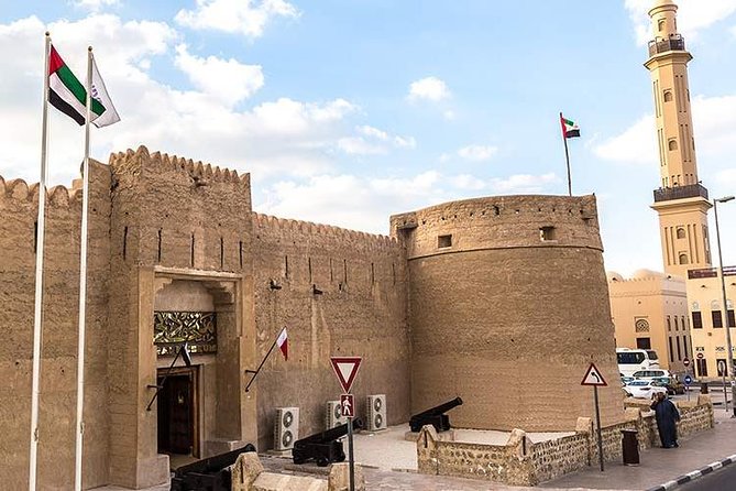 Dubai City Tour: Experience Top Attractions of Dubai - Madinat Jumeirah, Mall of the Emirates, and Dubai Mall